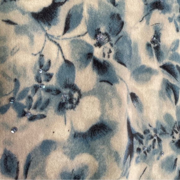 Anne Klein 100% Pure Cashmere 2pc Sweater Set Blue Floral 3/4 Sleeves Size L - Picture 10 of 17